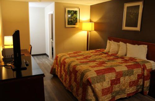 Rolla Hotel | Regency Inn