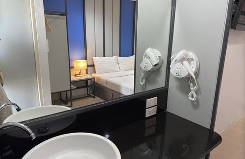 Nonthaburi Hotel | Regent Ngamwongwan