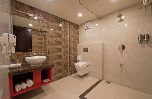 Sayajiganj Hotel | Regenta Inn