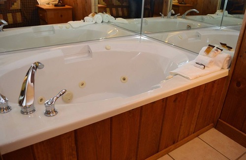 Blue Ridge Hotel | Reid Ridge Lodge