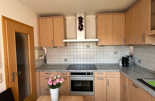 Kempten House | Reiheneckhaus mit Garten und Terrasse am Stadtrand mit Nähe ins Grüne