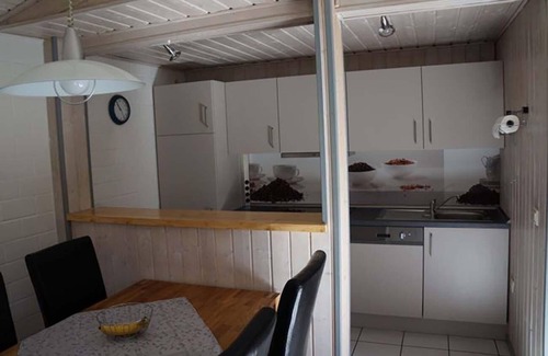 Mirow House | Reiher 18 - Gemütlicher Ferienbungalow für 4 Personen mit Eigener Sauna