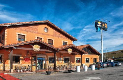 Reinosa Hotel | Reinosa Atalaya-La Vega