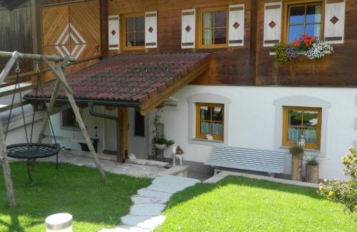 Russbach am Pass Gschuett Apartment | Reiters-Ferienhaus
