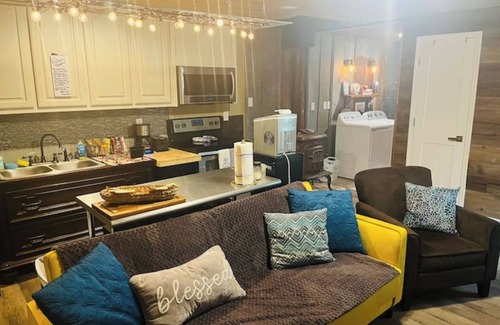 Westminster House | Rejuvenate at Wild Grace Farm!
