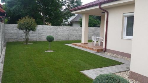 Velky Meder House | Rekreačný dom Flóra