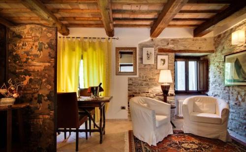 Borgo Pace Hotel | Relais Antica Locanda La Diligenza