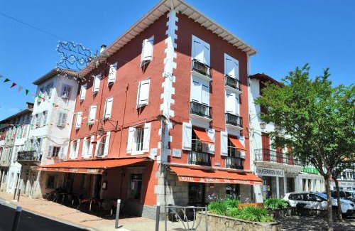 Hasparren Hotel | Relais Des Tilleuls
