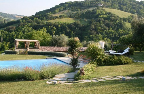Montefiore Conca House | Relais Il Monticello