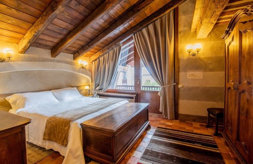 La Salle Hotel | RELAIS MONT BLANC