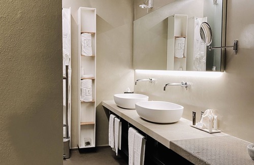 Santo Stefano Belbo Hotel | Relais San Maurizio