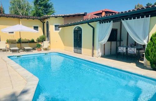 Cava Manara Bed & Breakfast | Relais Torre Dei Torti - Luxury Bed and Breakfast
