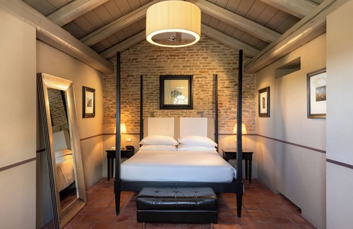 Benevello Hotel | Relais Villa D'Amelia