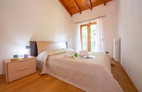 Sasso Moro Apartment | Relax al Moro Apt with Pool - Happy Rentals