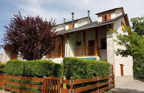 Villanua Ski Chalet | Relax and adventure in the middle of nature