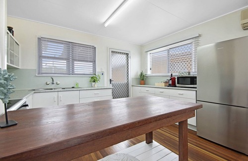 Taranganba House | RELAX AND ENJOY SCENIC OCEAN VIEWS