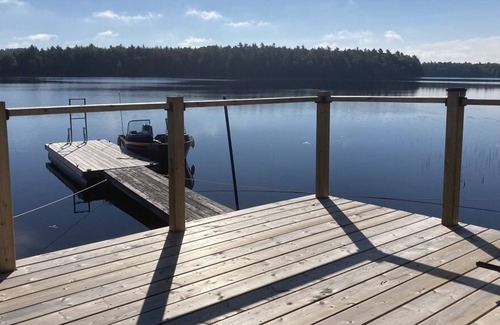 Barss Corner Cottage | Relax and enjoy the view at the Daquiri Lane Lake House