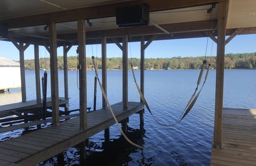 Tyler House | Relax and enjoy the incredible views