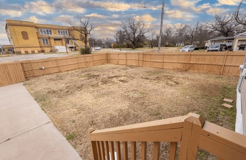 Sherman House | Relax and peaceful 4 BD house with fireplace