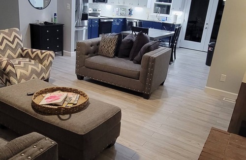 Bessemer City House | Relax at Hibiscus Grove - w/an Amazing Deck View