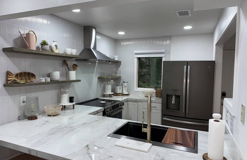 Mount Ida Condo | Relax at Lake Ouachita: Remodeled Condo at Mt Harbor Resort