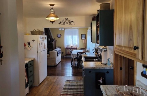 Eagle Harbor Cottage | Relax at our Cozy Cottage in the heart of Eagle Harbor