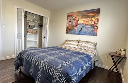 Grand River South House | Relax at this peaceful place to stay & all amenities are nearby