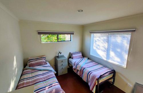 Mangawhai Heads House | Relax away on Quail Way