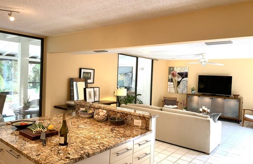 Osprey Condo | RELAX. ENJOY.