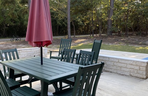 Athens Hotel | RELAX. Hotel-Style Room on Beautiful Private Campground. Stone 3