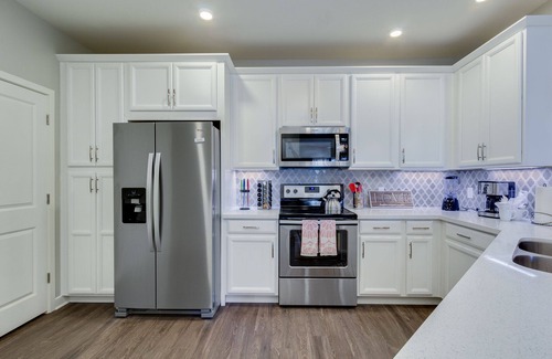 Silk Stocking Neighborhood Condo | Relax in 2 bedroom Condo at The Cays Ocotillo!30 Night Min!
