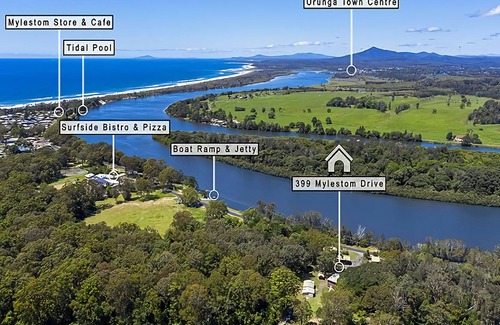 Mylestom Cabin | Relax in comfort and get back to nature in 1 of 4 waterside Cabins