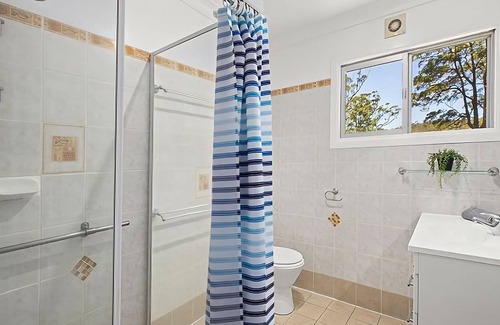 Mylestom Cabin | Relax in comfort and get back to nature in the largest of 4 waterside Cabins