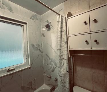 Old East York House | Relax in East York Space Share