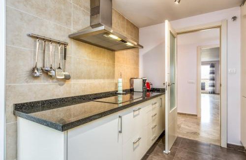 San Roque Apartment | Relax in our luxury home - Terrace, Pool & Parking
