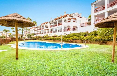 San Roque Apartment | Relax in our luxury home - Terrace, Pool & Parking