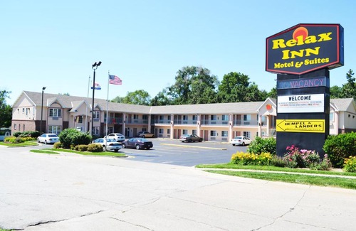 Omaha Hotel | Relax Inn Motel and Suites Omaha