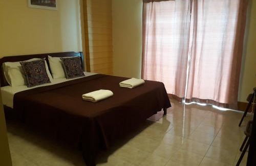 Ban Phe Hotel | Relax Inn