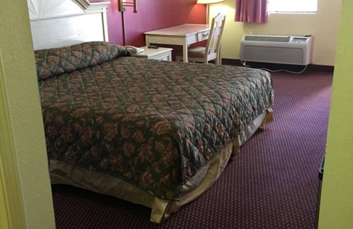 Albany Hotel | Relax Inn