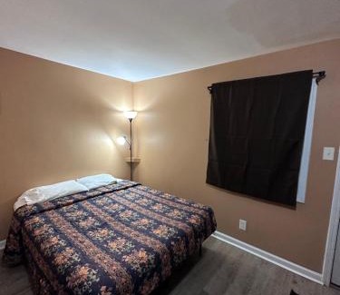 Streator Hotel | Relax Inn