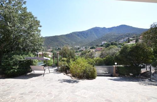 Capoterra House | RELAX MAREMONTI Ampia e Panoramica con spaziosa Veranda Attrezzata