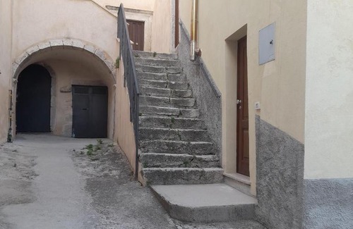 Barisciano Apartment | Relax nel borgo