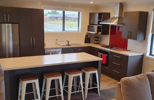 Te Anau House | Relax on Acheron Way