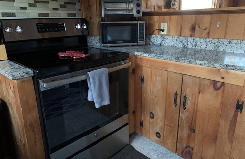 South Casco Cottage | Relax & Recharge! Tranquil Family-Owned, Sebago Lake Area, Pets free