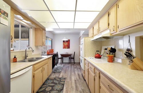 Sun City House | Relax, Rejuvenate And Enjoy The Sun City AZ Lifestyle, Spectacular Patio Home.