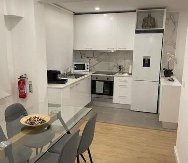 Massama Apartment | Relax Sintra Home - Near Lisbon