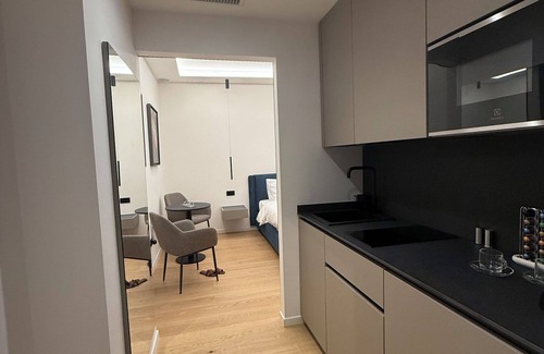 Zona Solari Apartment | Relax & Style in Milan in the heart of the Tortona Design District - with Private Sauna