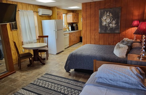 Omaha Other | Relax & unwind surrounded by nature @ Lacey Michele's Castle! n -Pet Friendly!