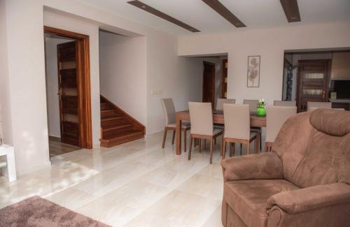 Komloska Villa | Relax Wellness Apartman Komlóska