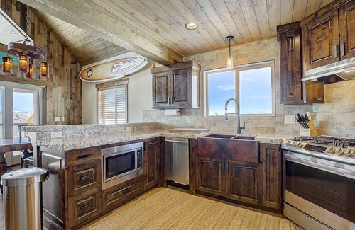 Kamas Cabin | Relax with Fresh Air and Breathtaking Views